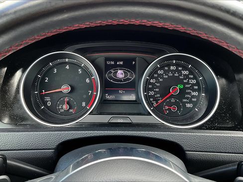 Used 2017 Volkswagen GTI Sport FWD image 10