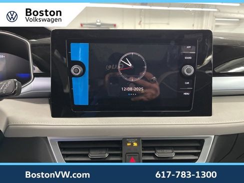 New 2026 Volkswagen Taos SE image 21