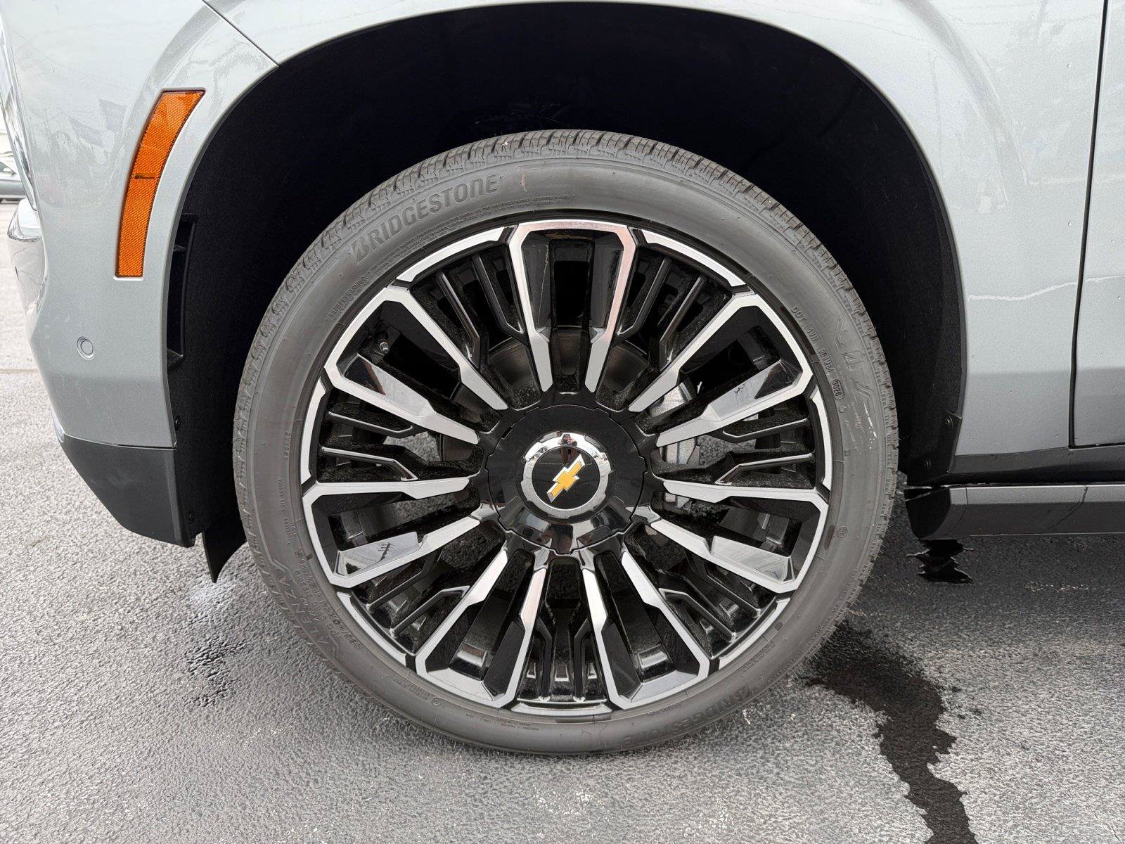 New 2026 Chevrolet Tahoe High Country AWD/4WD image 30