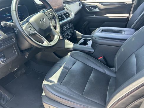 Used 2023 Chevrolet Tahoe RST AWD/4WD image 11