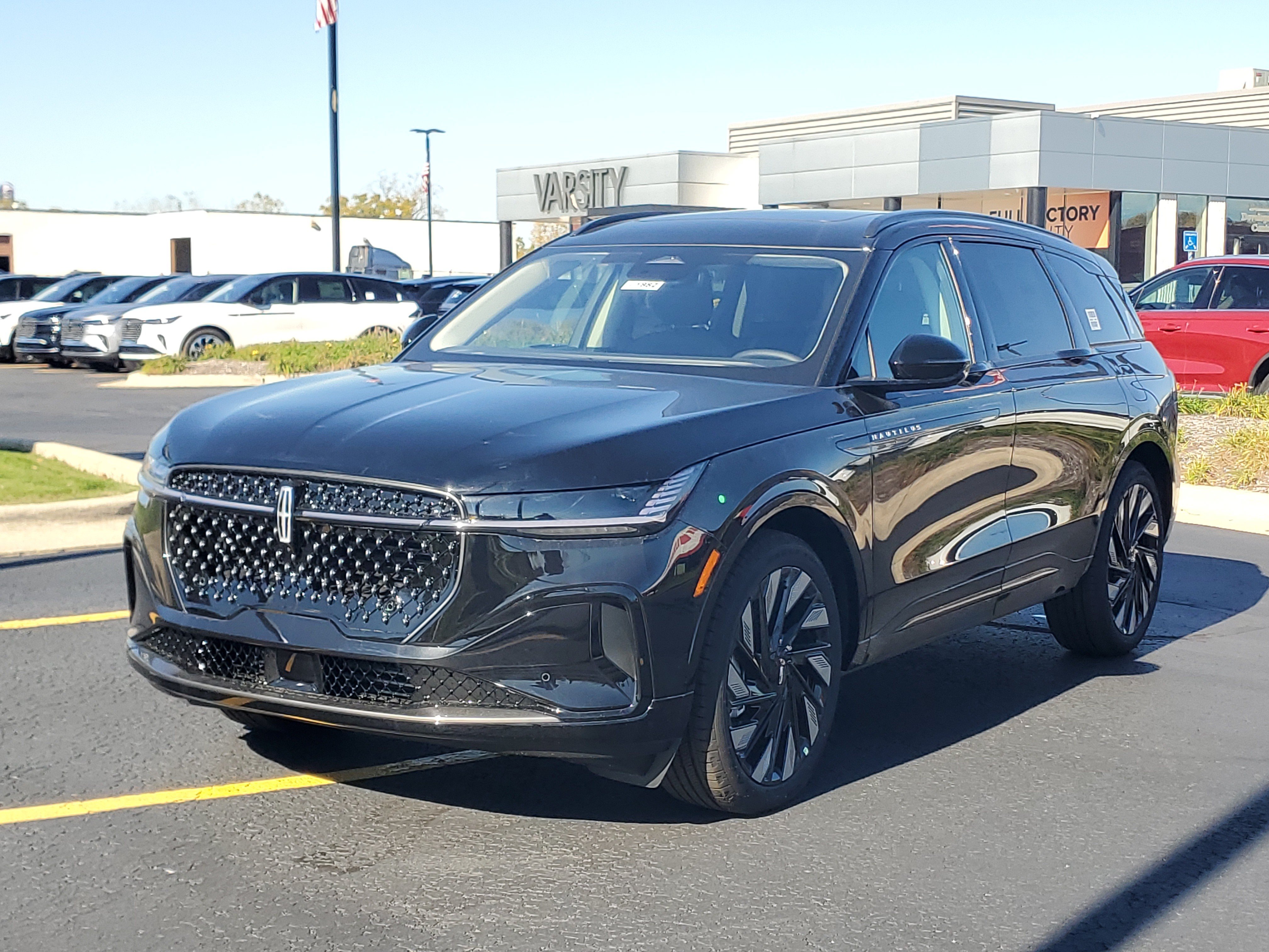 New 2026 Lincoln Nautilus Reserve AWD/4WD image 2