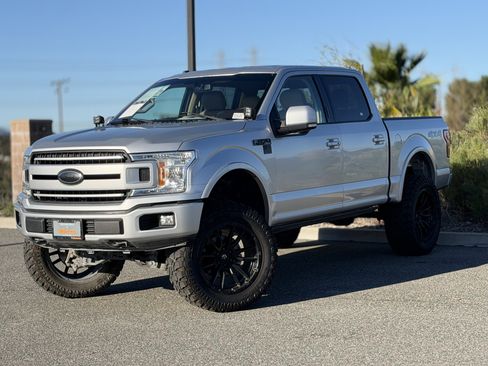 Used 2018 Ford F150 Lariat image 2