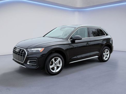 Used 2023 Audi Q5 2.0T Premium w/ Convenience Package AWD/4WD image 8