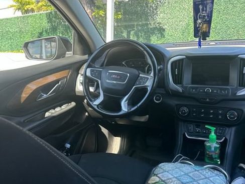 Used 2019 GMC Terrain SLE FWD image 7