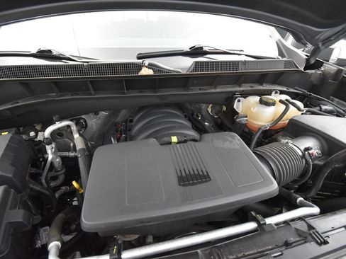 Used 2023 Chevrolet Silverado 1500 High Country AWD/4WD image 16