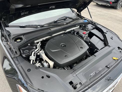 Used 2017 Volvo S90 T6 Momentum w/ Vision Package AWD/4WD image 18