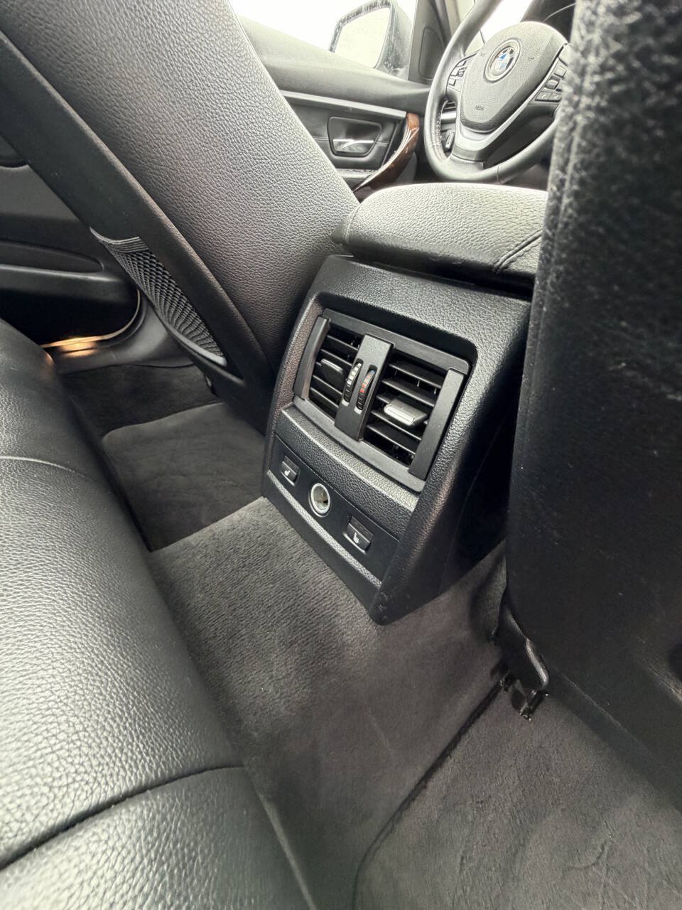 Used 2015 BMW 328i xDrive Sedan AWD/4WD image 11