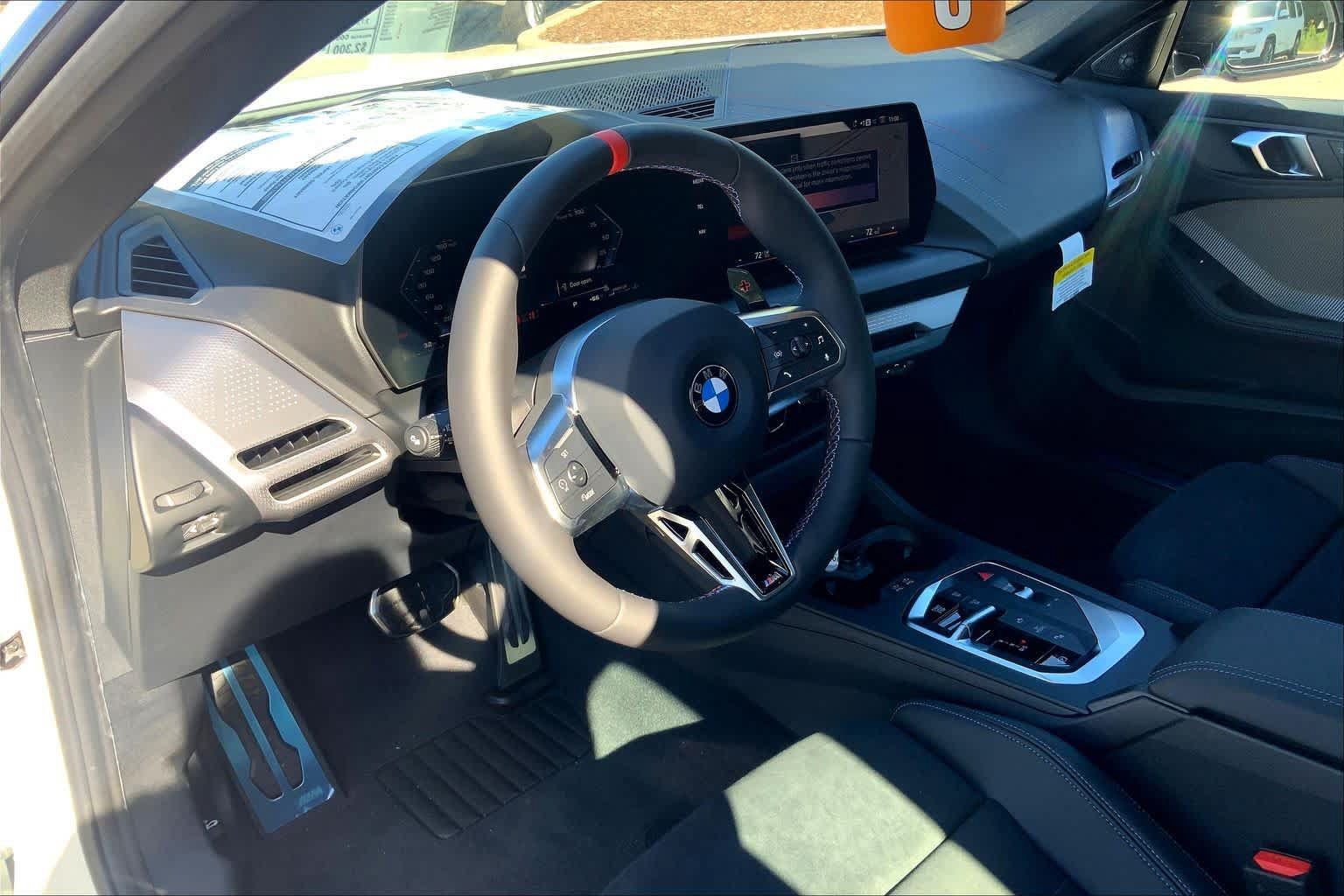 Used 2026 BMW M235i xDrive w/ Technology Package AWD/4WD image 9