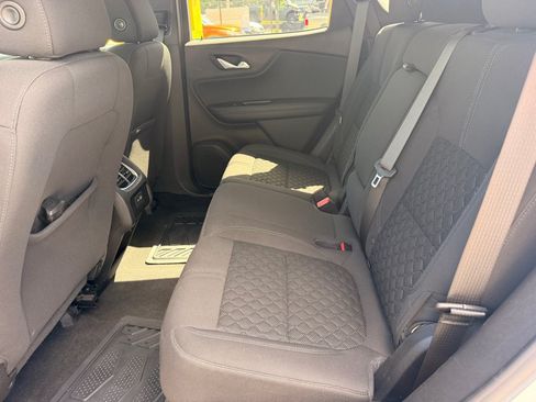 Used 2020 Chevrolet Blazer LT FWD image 17