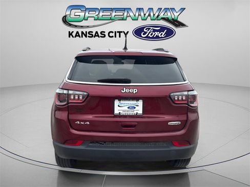 Used 2022 Jeep Compass Latitude w/ Sun and Sound Group image 6