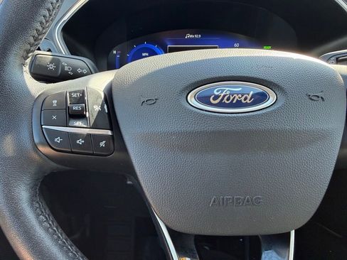 Used 2020 Ford Escape SE Sport image 24
