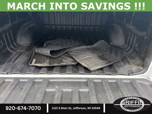 Used 2018 Chevrolet Colorado Z71 image 12