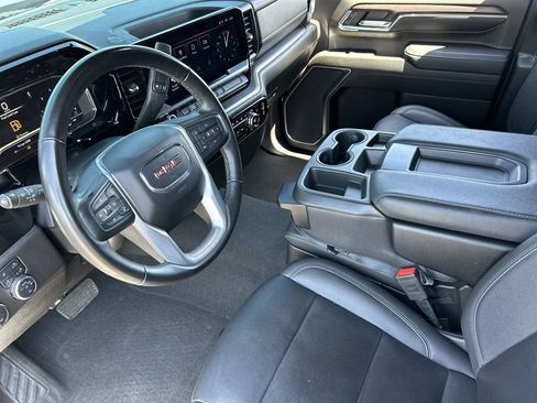 Used 2024 GMC Sierra 3500 SLT AWD/4WD image 10