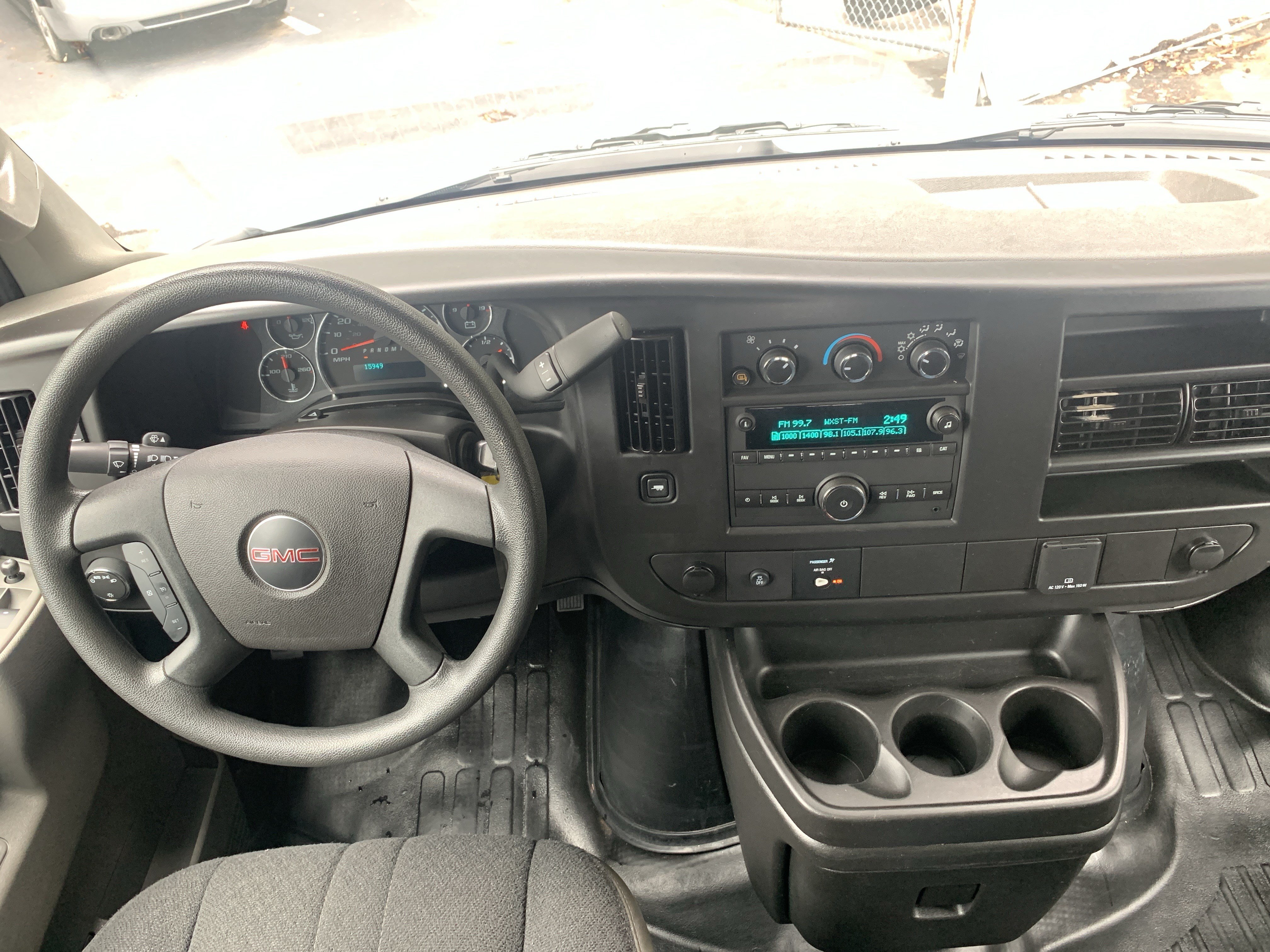 Used 2025 GMC Savana 2500 w/ Driver Convenience Package RWD image 27