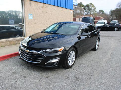 Used 2021 Chevrolet Malibu LT image 3