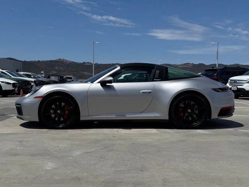 Used 2021 Porsche 911 Targa 4S AWD/4WD image 8