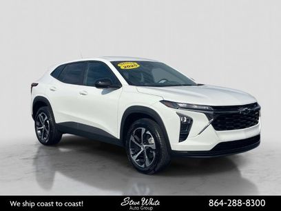 Used 2025 Chevrolet Trax RS w/ Driver Confidence Package