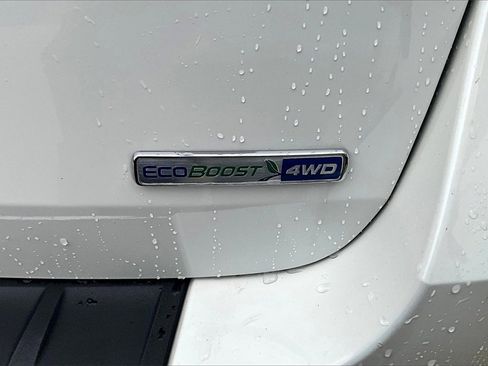 Used 2020 Ford Explorer Platinum w/ Premium Technology Package image 24