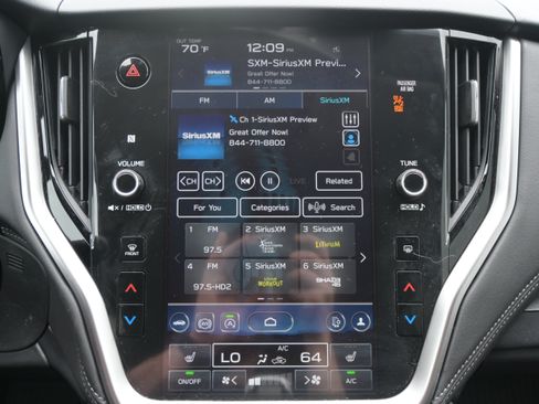 Certified 2025 Subaru Outback Premium AWD/4WD image 24