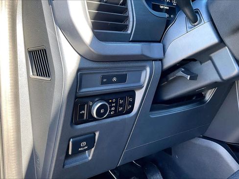 Used 2025 Ford F150 XLT w/ Equipment Group 302A MID image 37