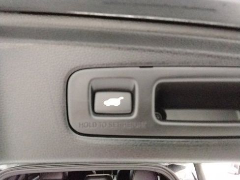 Used 2024 Honda CR-V Sport Touring image 30