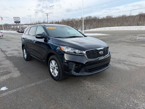 Used 2020 Kia Sorento LX image 7