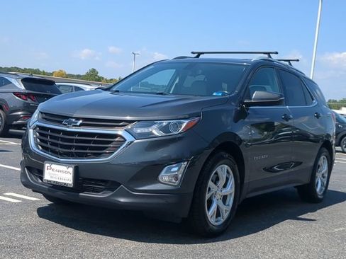 Used 2018 Chevrolet Equinox LT w/ Sun & Infotainment Package AWD/4WD image 7