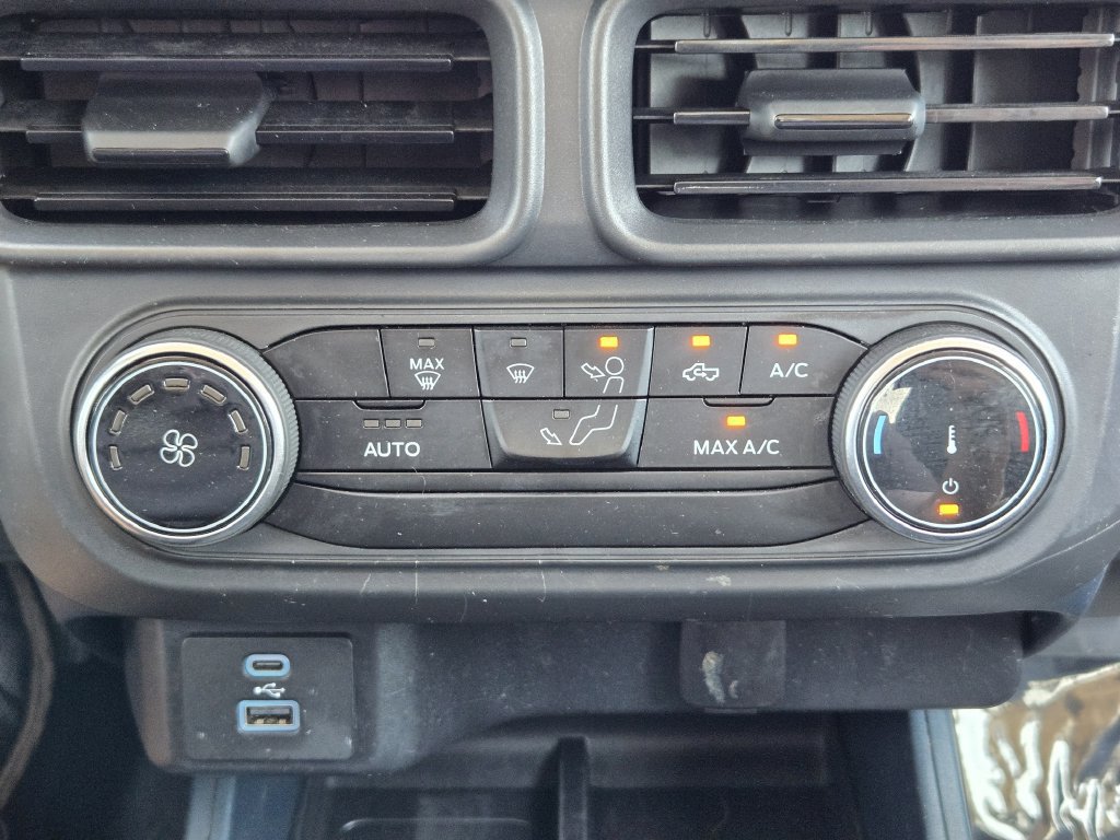 Used 2023 Ford Maverick XL FWD image 19
