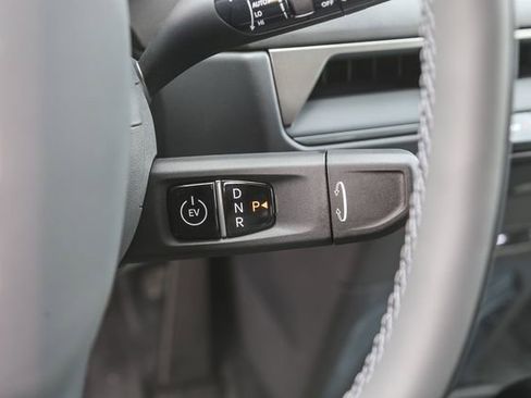 New 2026 Kia EV9 Wind image 27