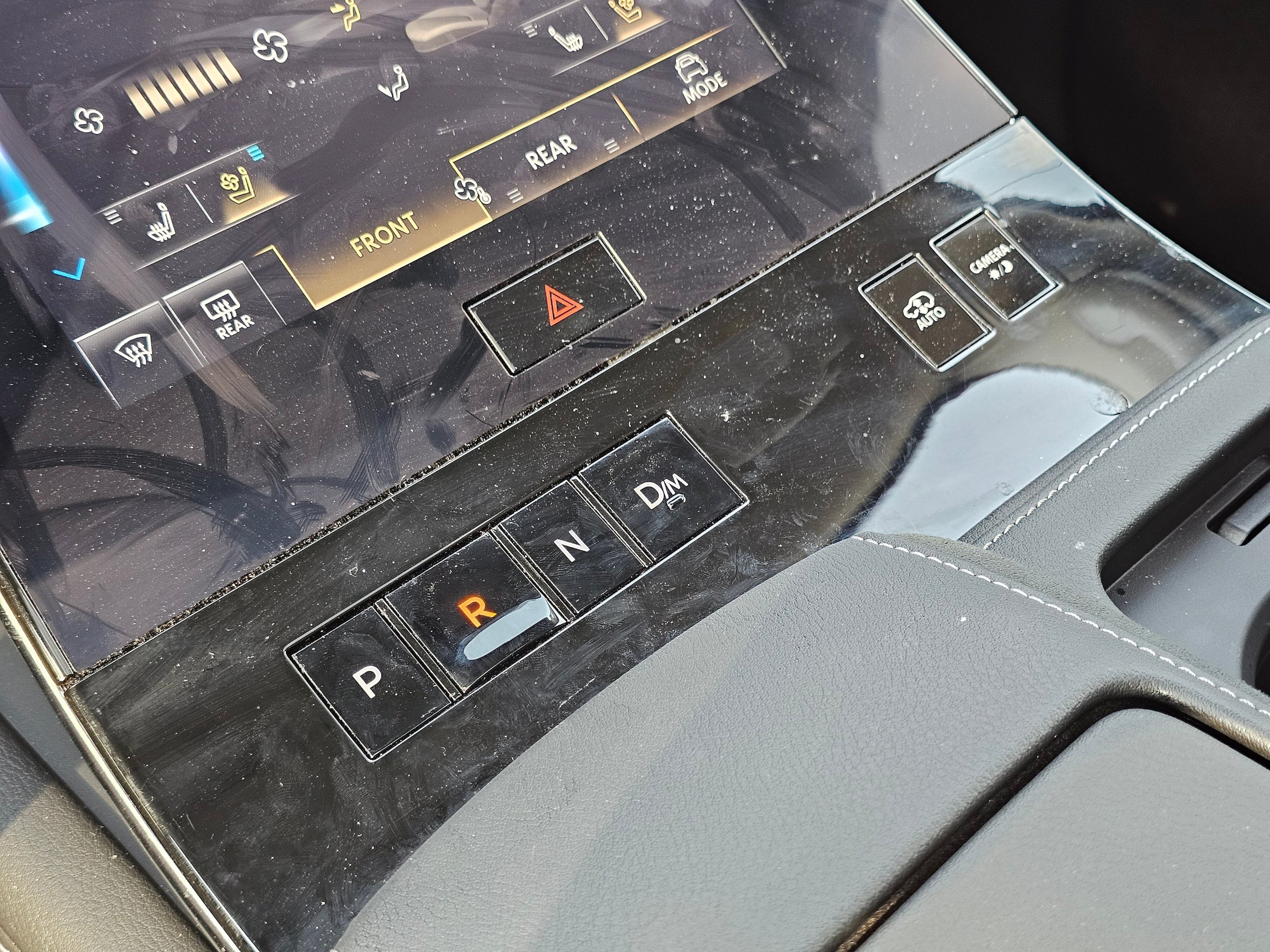 Used 2025 INFINITI QX80 Sensory AWD/4WD image 34