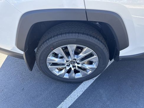 New 2025 Toyota RAV4 XLE Premium image 11
