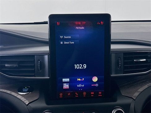 Used 2020 Ford Explorer Platinum w/ Premium Technology Package image 15