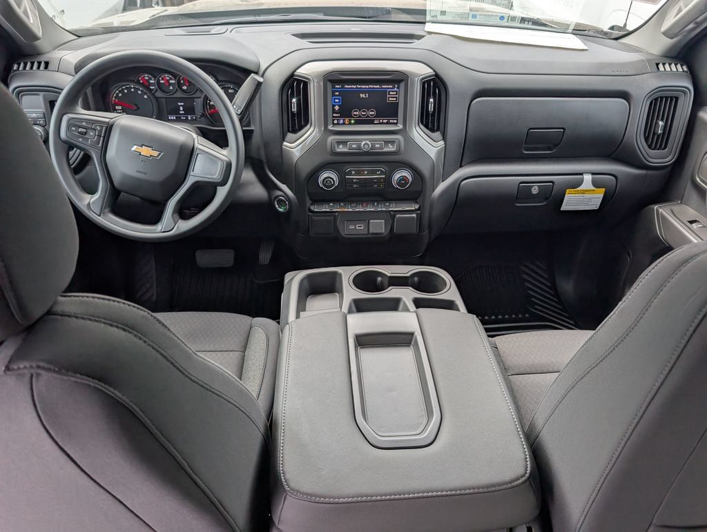 New 2026 Chevrolet Silverado 1500 Custom w/ LPO, Dark Essentials Package RWD image 5