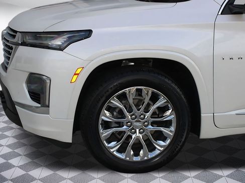 Used 2023 Chevrolet Traverse Premier image 20