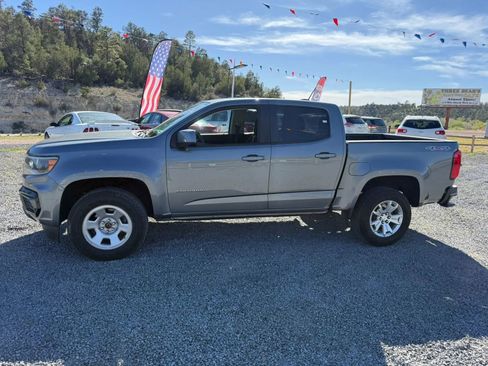 Used 2021 Chevrolet Colorado LT AWD/4WD image 5