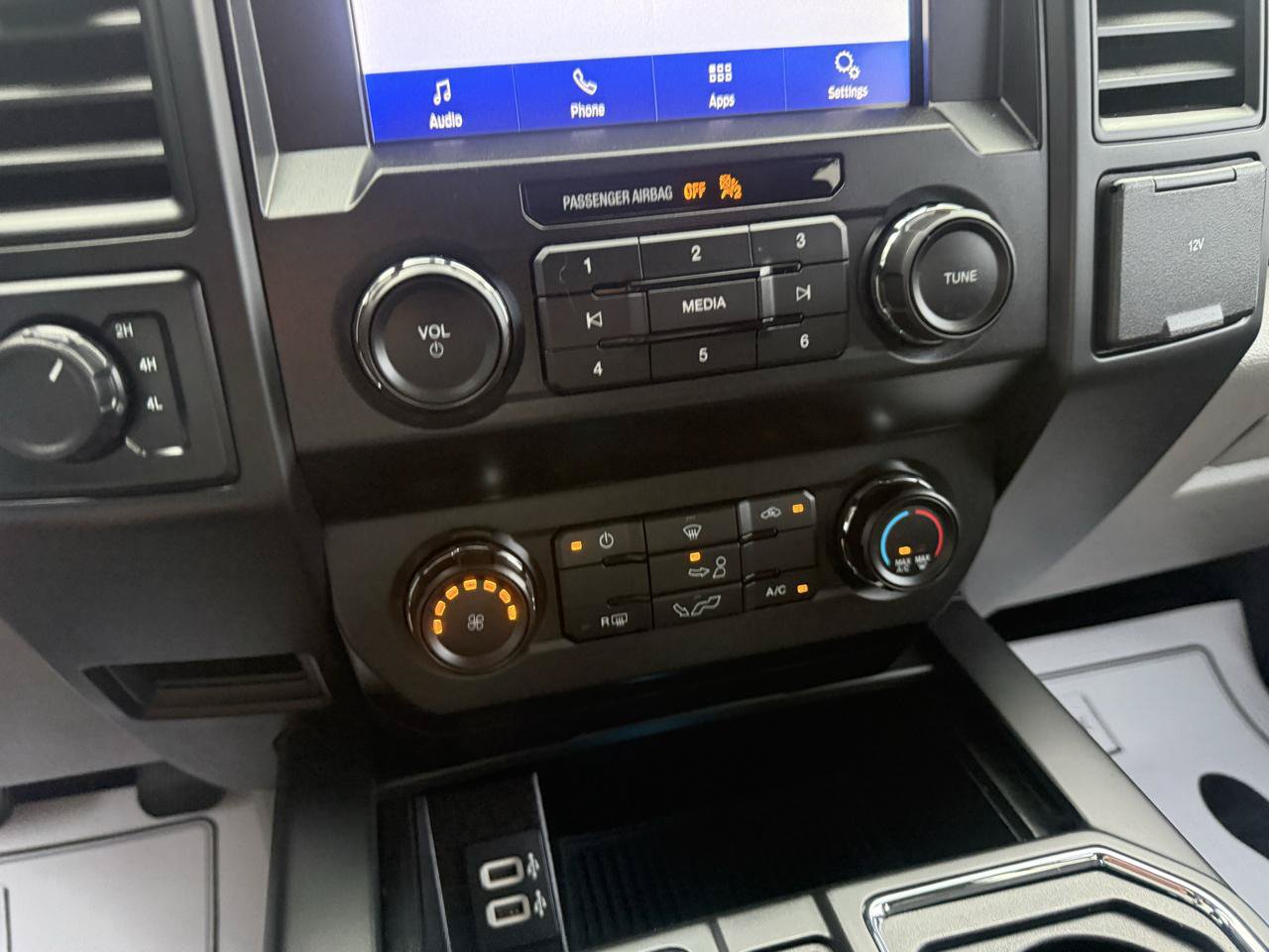 Used 2020 Ford F150 XL w/ Equipment Group 101A Mid AWD/4WD image 21