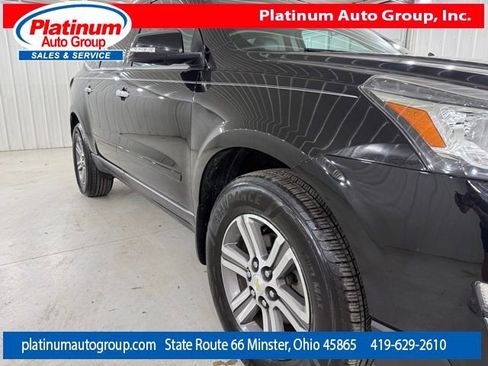 Used 2017 Chevrolet Traverse LT AWD/4WD image 46