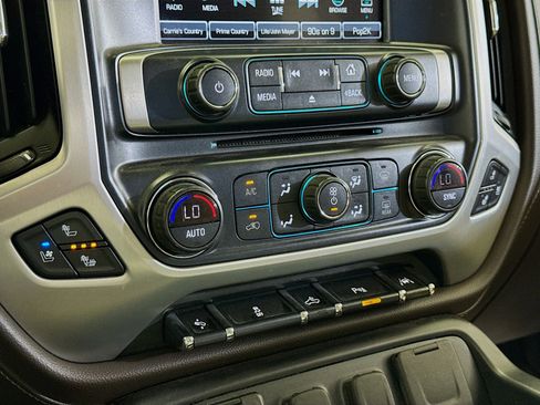 Used 2018 GMC Sierra 1500 SLT image 11