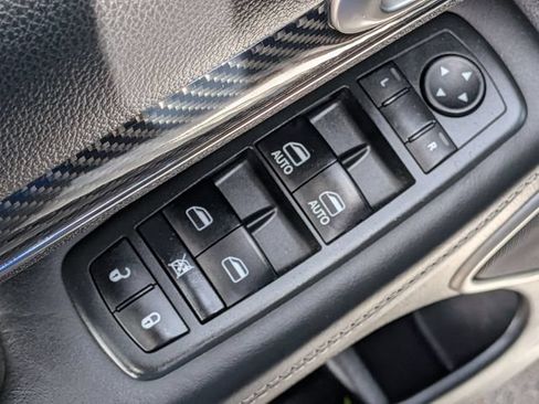 Used 2014 Jeep Grand Cherokee SRT AWD/4WD image 25