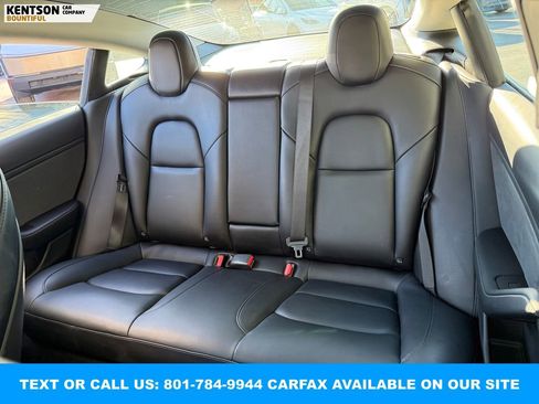 Used 2021 Tesla Model 3 Long Range image 32