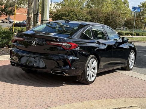Used 2022 Acura TLX w/ Technology Package image 4