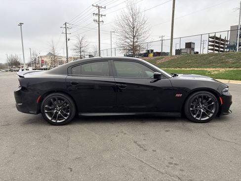 Used 2022 Dodge Charger Scat Pack w/ Plus Group image 10