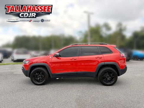 Used 2021 Jeep Cherokee Trailhawk w/ Sun, Sound & Nav Group AWD/4WD image 8