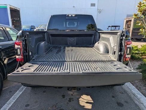 Used 2024 RAM 2500 Laramie w/ Night Edition image 9