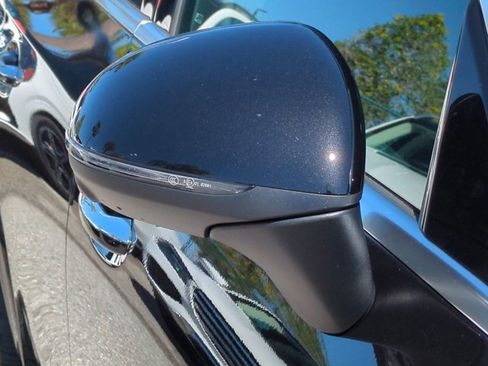 Certified 2023 Mercedes-Benz GLC 300 image 12