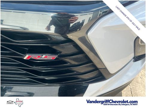 Used 2023 Chevrolet Blazer RS w/ Enhanced Convenience Package FWD image 2