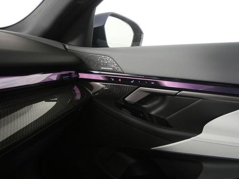 New 2026 BMW i5 eDrive40 w/ M Sport Package image 23