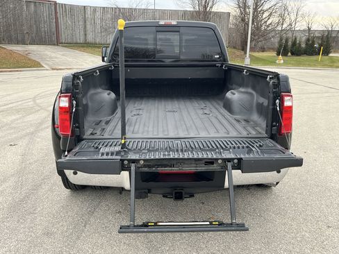 Used 2016 Ford F450 Lariat w/ Lariat Ultimate Package image 33