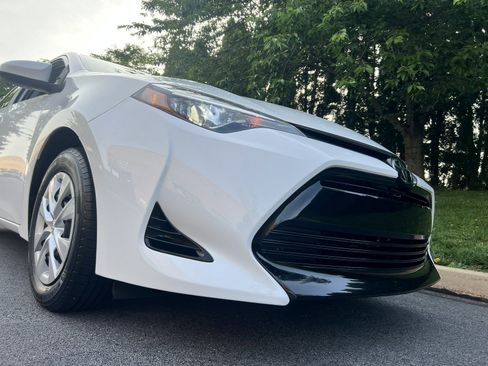 Used 2017 Toyota Corolla L w/ Carpet Mat Package (TMS) FWD image 61