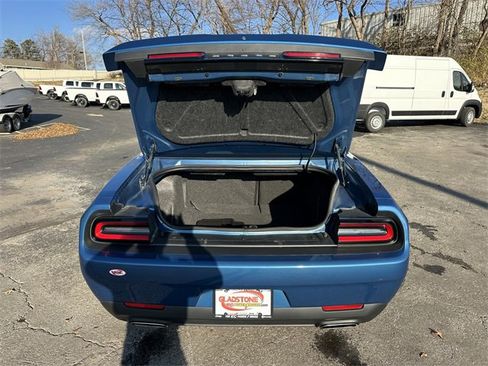 Used 2022 Dodge Challenger SXT w/ Cold Weather Group image 9